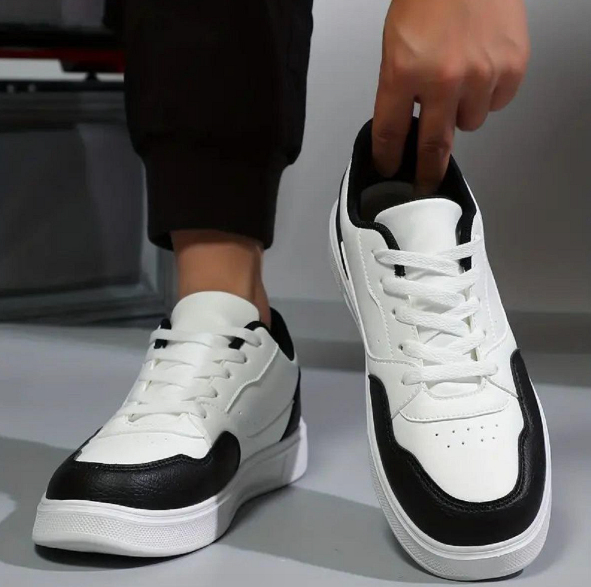 Breathable Soft Casual Shoes for Men and Women, Lightweight Everyday Trainers